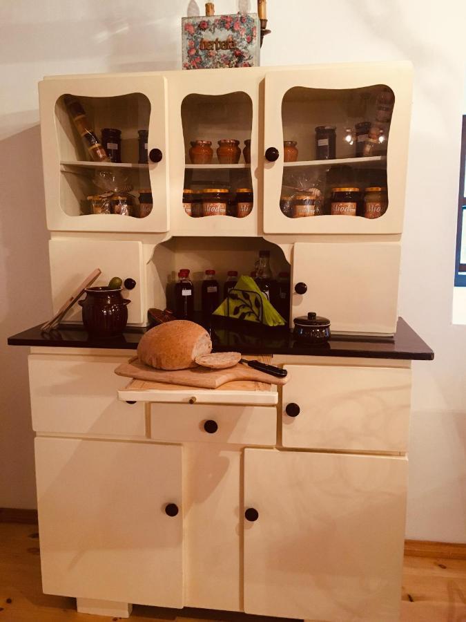 Wisniowy Mlyn Villa Wisniowa k Staszowa Buitenkant foto